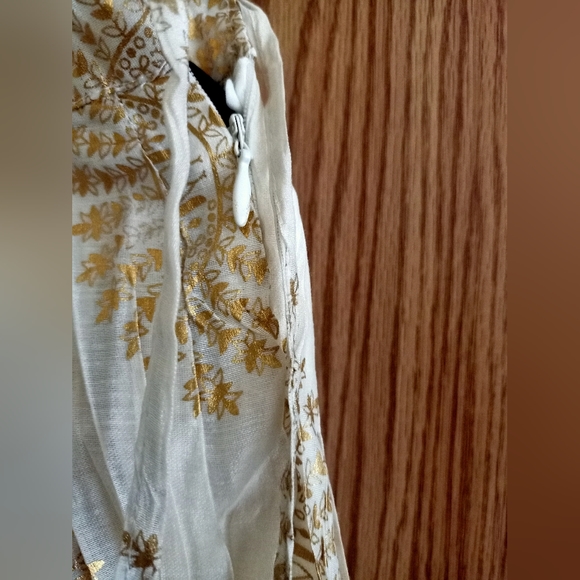 Golden foil design Skirt - Picture 3 of 3